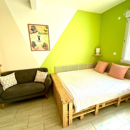 La Petite Escapade Apartment Calais Exterior photo