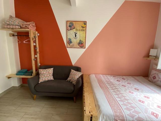 La Petite Escapade Apartment Calais Exterior photo