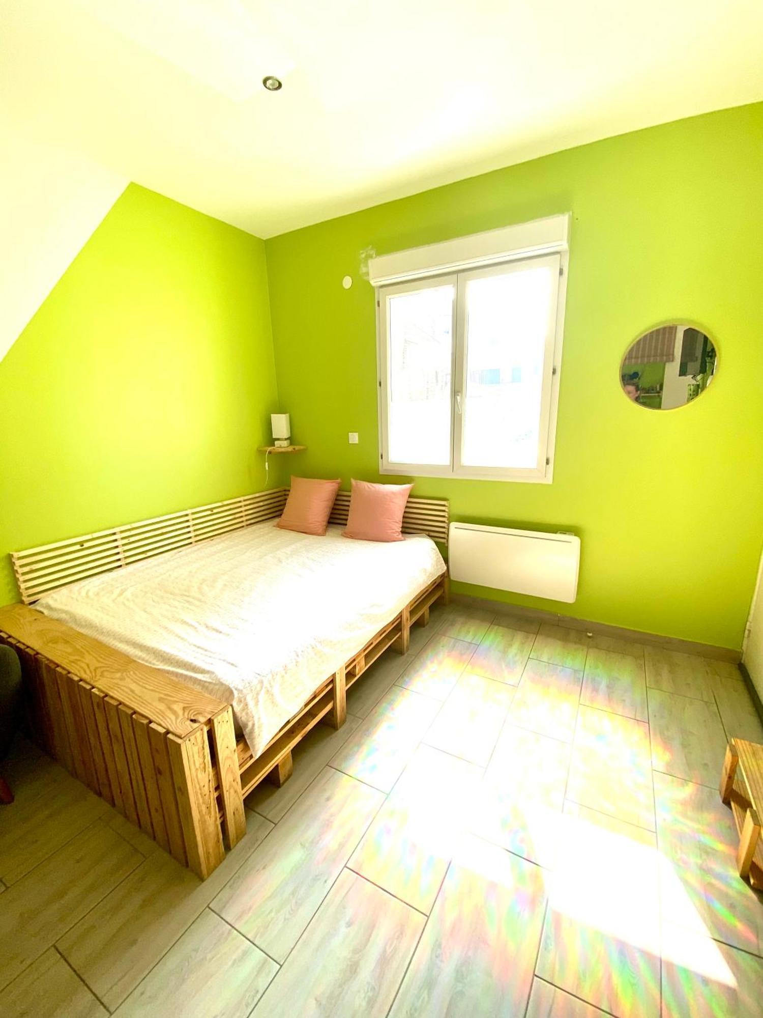 La Petite Escapade Apartment Calais Exterior photo